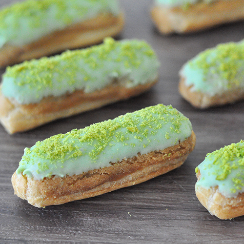 Pistachio Eclair